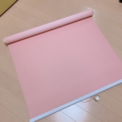 ロールカーテン　ピンク