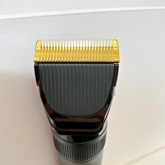 【新品未使用】電動バリカン メンズ キッズ 散髪用 ヘアカット 家庭用 3段階のスピード調整の画像