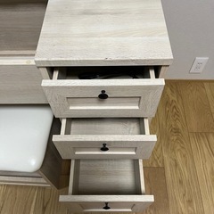 化粧台　ドレッサー　スツール付きの画像