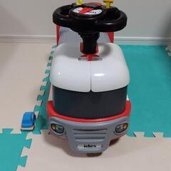 【乗れるオモチャ】トミカ サーキットトレーラーアイデス Ides乗用 トミカ ビークル（ミニカー）付の画像