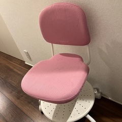 子供用の椅子（IKEA製）