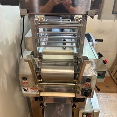 【取引中】大幅値下げ❗️大和製作所製麺機！この製造年月日でこの安さはどこにもありませんの画像
