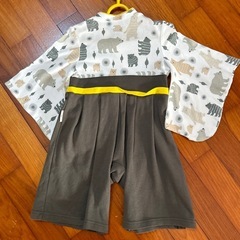 くま柄袴ロンパース🐻の画像