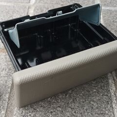 エスティマ　灰皿中古です。