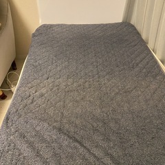 シングルベッド
 
