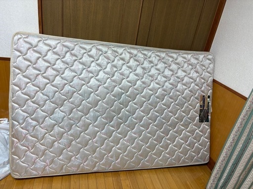 【値下げ】ベッドのマット売ります