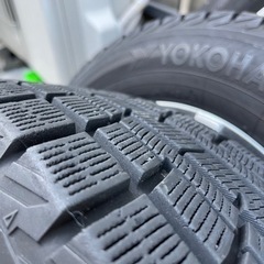 195/65R/15スタッドレスタイヤ　ホイールセットの画像