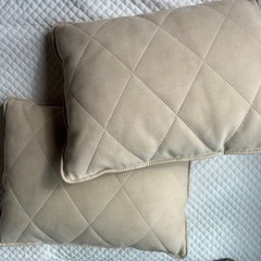 フェイクレザークッション　２個セット　美品