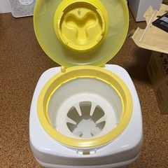 ベビーオムツ専用箱の画像