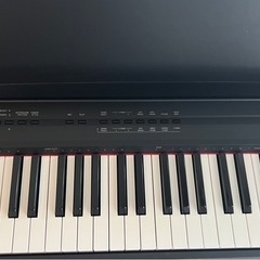 電子ピアノ
の画像