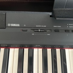 電子ピアノ
の画像