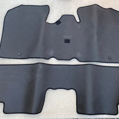 【お値段交渉歓迎】ワゴンR 純正フロアマットの画像