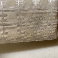 新品未使用✨韓国土産✨ロゴポーチ✨化粧ポーチ✨の画像