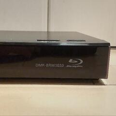 【美品】2016年製　Panasonic ブルーレイレコーダー（1TB 2番組同時録画）ディーガ DMR-BRW1010の画像