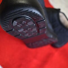 レディース スノーシューズ　24ｃｍ　黒　スノーブーツ　 防寒靴  　防寒シューズ  冬用 　冬用 　防寒スニーカー　裏起毛の画像