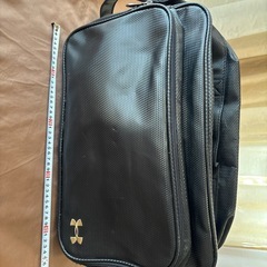 アンダーアーマー　黒バッグの画像