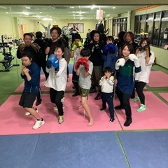 ひろーいリング完成🥊ボクシング無料‼️平針東海健康センター - スポーツ