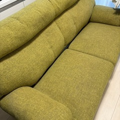 ソファの画像