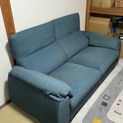 東京インテリア　ソファ　青の画像