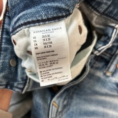 AMERICAN EAGLE デニムの画像