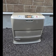 石油ファンストーブ　コロナ
