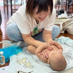 資格も取れるベビーマッサージ教室の画像