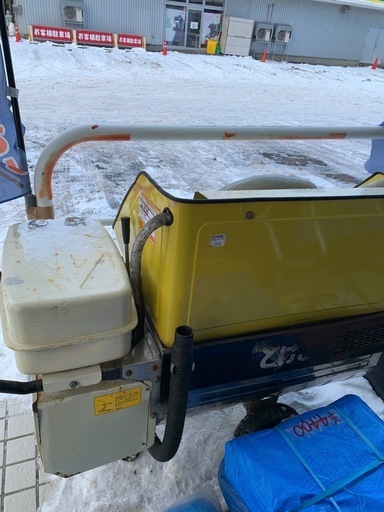 【お値下げ】融雪機 とけまる　　AKAKITA   　NTM620  水をためる部分にサビ有り、穴アリ　【ジャンク】