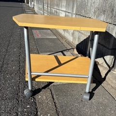 テレビ台譲ります　の画像