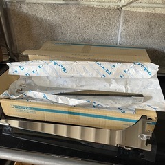 ❐【5セット10本入】金物 R-132Wロイヤル 木棚用ブラケット 300の画像
