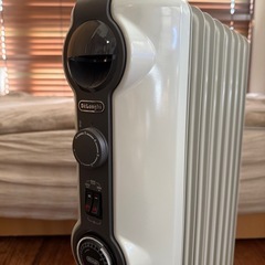 デロンギ　オイルヒーターの画像