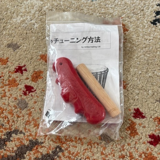 トライバルビート　ジャンベ　ケース付き　打面破れ