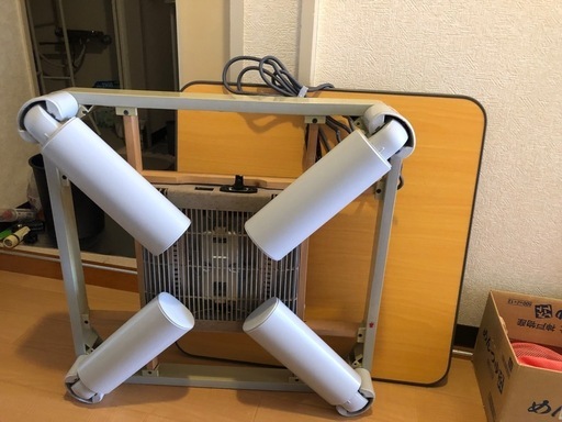 コタツ