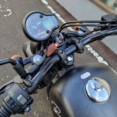 新車登録済み　自賠責有り　□　GV125S Bobber ボバー　ブライトブラックの画像