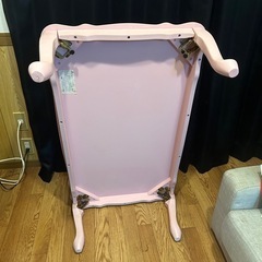 値下げしました‼️ピンク 折りたたみテーブルの画像