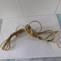 ローフ。荷作り用・避難用ロープ、ナチュラルカラー。の画像
