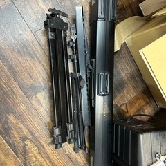 三脚とプロジェクタースクーン