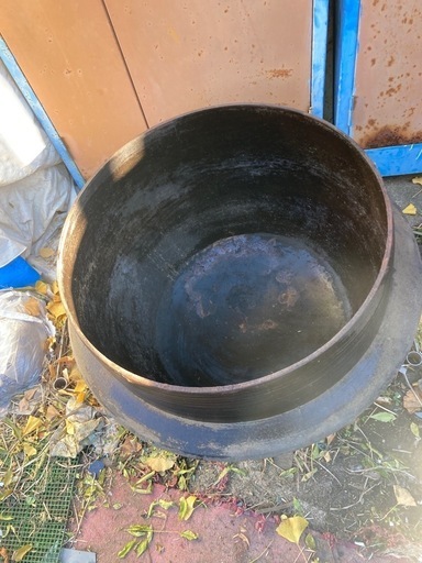 鉄製大鍋羽釜