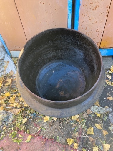 鉄製大鍋羽釜