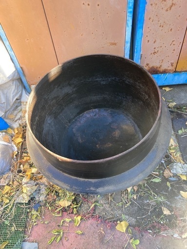 鉄製大鍋羽釜