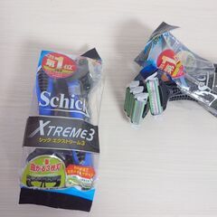 【取引中】シック 3枚刃　エクストリーム3 12本新品