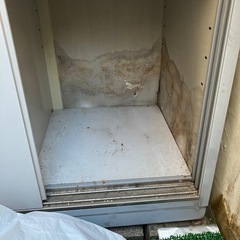 イナバ物置の画像