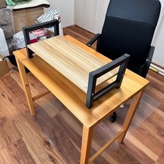 （お譲り決定）テレワーク4点セット（無印テーブル　PC台　IKE...
