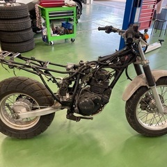 ヤマハ　TW225の画像