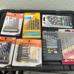 相談中　ドリルビット　先端工具　ポンチ　その他工具類