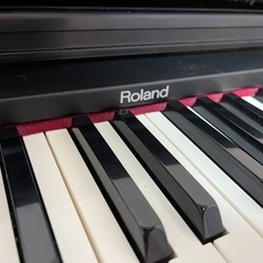 電子ピアノ　ローランド　HP1800Vの画像