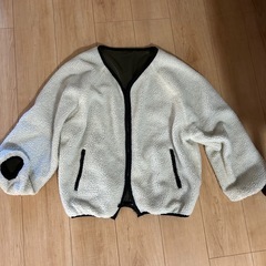 お取引中　INGNI   リバーシブル　　アウター　
