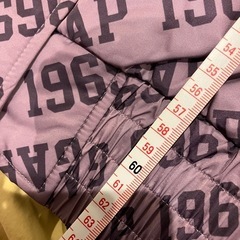 新品 GAP 1969　総ロゴ ダウンジャケット パープルの画像