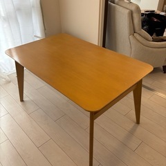 ダイニングテープの画像