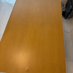 ダイニングテープの画像