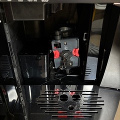 DeLonghi デロンギ Magnifica マグニフィカコーヒーメーカー　ESAM03110Bの画像